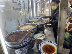 -何老二卤汁凉粉