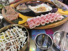 -玄希浪漫厨房·韩料烤肉(湖滨银泰in77店)