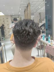 点击看大图 -菲·木田moontin造型salon