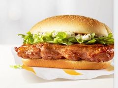 卤辣板烧鸡腿堡-麦当劳(欧亚大观商都店)