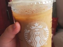 -星巴克(武汉江夏中百广场店)