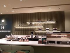 大堂-星巴克臻选(广州太古汇店)