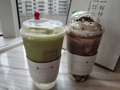 霸气冰淇淋牛油果-奈雪的茶(中海环宇荟店)
