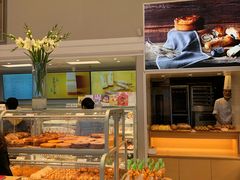 面包甜点陈列柜-好利来(旅顺世达店)