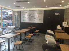 -龙治汉堡(中华城店)