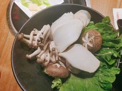 -炉小哥烤肉(信万广场店)