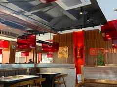 大堂-老佛爷铜炉蛙锅(挂绿店)