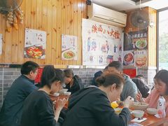 -手擀菠菜面(西康路店)