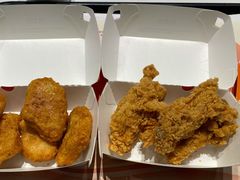 -肯德基(东安路站店)