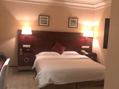 -扬子岛酒店(重庆洪崖洞解放碑店)