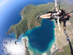 -费特希耶滑翔伞