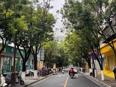 -文山荷鲜居(翠湖店)