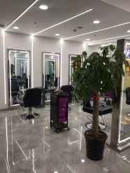 -Coo Hair salon