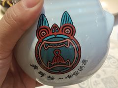 -老牌坊云南鱼豆花火锅(哈西万达店)