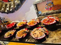 -老牌坊云南鱼豆花火锅(爱建店)