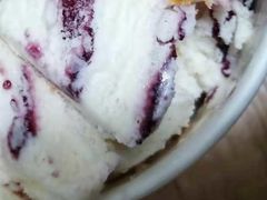 随风而逝（蓝莓草莓芝士口味）-Baskin Robbins