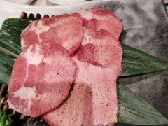 厚切牛舌-烧江南烤肉(长春摩天活力城店)
