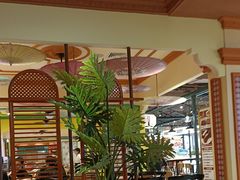 -大食代美食广场(上海中心店)