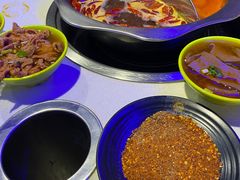 -钢管厂五区小郡肝串串香火锅(人民广场店)