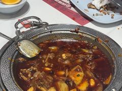 -何师傅美蛙鱼头(汉街店)