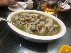 -老街坊美食汇(玉兰大街店)