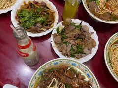-金杨拉面王小吃面馆·牛三宝面·红烧牛肉粉