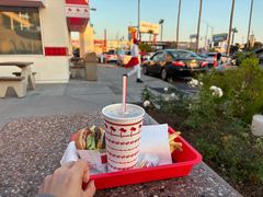 -In-N-Out Burger(LAX)