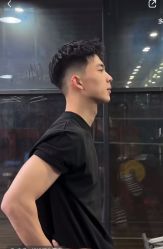 -海文先生国潮烫染男士理发馆