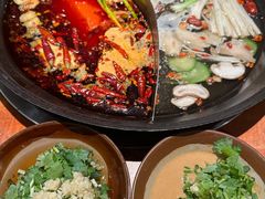 -周小明火锅(黑金冠社区店)