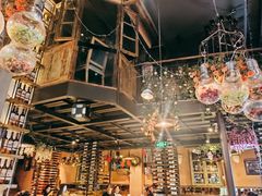 -胡桃里音乐餐厅(陶溪川店)(川湘赣菜·世界百大酒庄直供红酒·音乐表演)