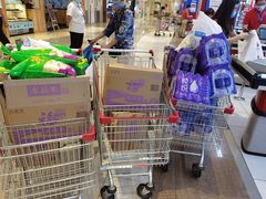 -家乐福(四元桥购物中心店)