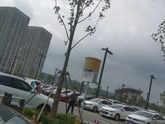 -融创茂-停车场