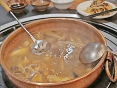 -阿山卓·野生菌火锅·纳西火塘烤肉