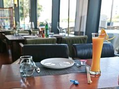 -MONICH牛排融合餐厅(和义大道购物中心店)