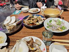 -蚝堡海鲜·威海菜·海肠捞饭·烧烤·亚洲吃蚝公司(幸福门店)