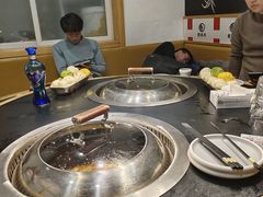 -锅老头海鲜铁锅炖