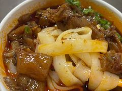 -中山牛肉肥肠粉面馆(军工社区店)