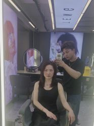 -藤野造型烫发染发