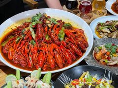 -40+精酿啤酒俱乐部(国投财富广场店)