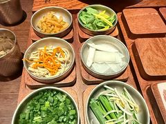 -银米·云南传统过桥米线(双廊黑金冠店)