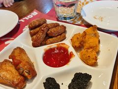 -乐凯撒披萨(东方新世界店)