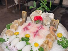 -鲜入唯煮·港式海鲜牛肉火锅(金宝街店)