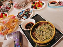 -巴特餐饮6加1音乐餐吧·新疆菜