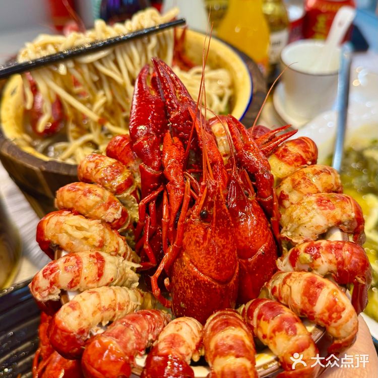 宁波｜夏天谁能拒绝这一口龙虾🦞