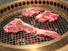 -铭牛烧肉·和牛海鲜自助(高新月牙湖店)