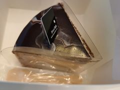 榛巧换境慕斯切片蛋糕-BreadTalk面包新语(长寿路地铁站店)