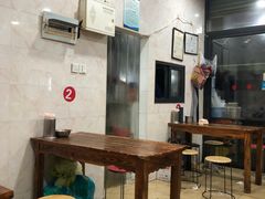 大堂-凡老头米线砂锅(古荡新村西粮站)