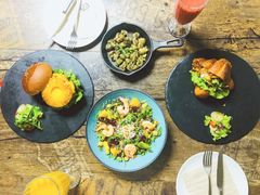 -HIGH FIVE哈福手工汉堡(桂林路店)