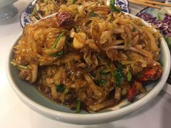 俺家酸菜粉-京氣春饼(机场店)