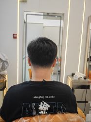 -豪斯塔美发连锁